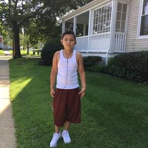 Meet your Posher, Elena